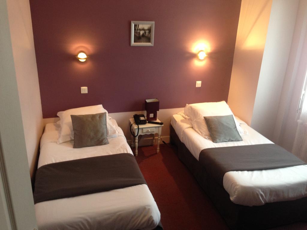 Hostellerie Excalibur Saumur Zimmer foto